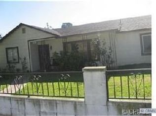 442 W 3rd St, Azusa, CA 91702