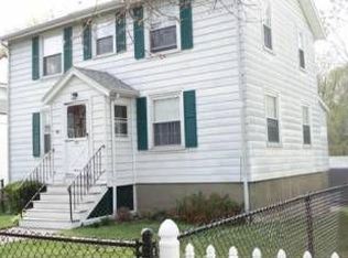 51 Brook Rd, Quincy, MA 02169