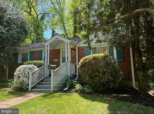 7205 Arthur Dr, Falls Church, VA 22046