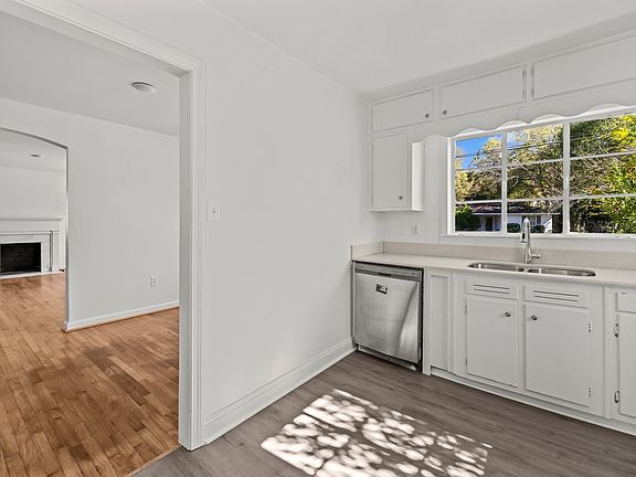 4th image of 7840 8th Ave S