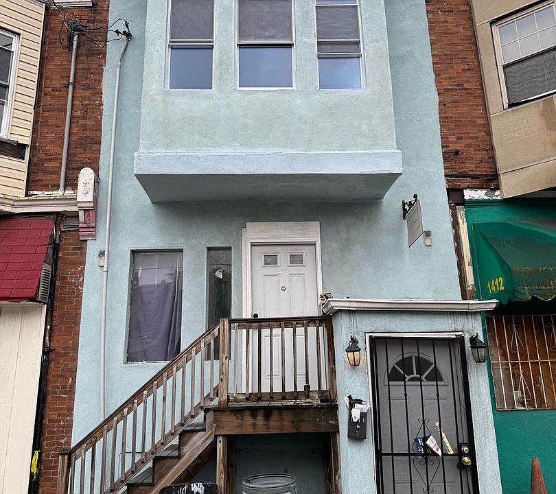 1st image of 1414 S 52nd St