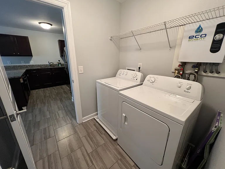 517 Crestland Ave #A — Photo 11
