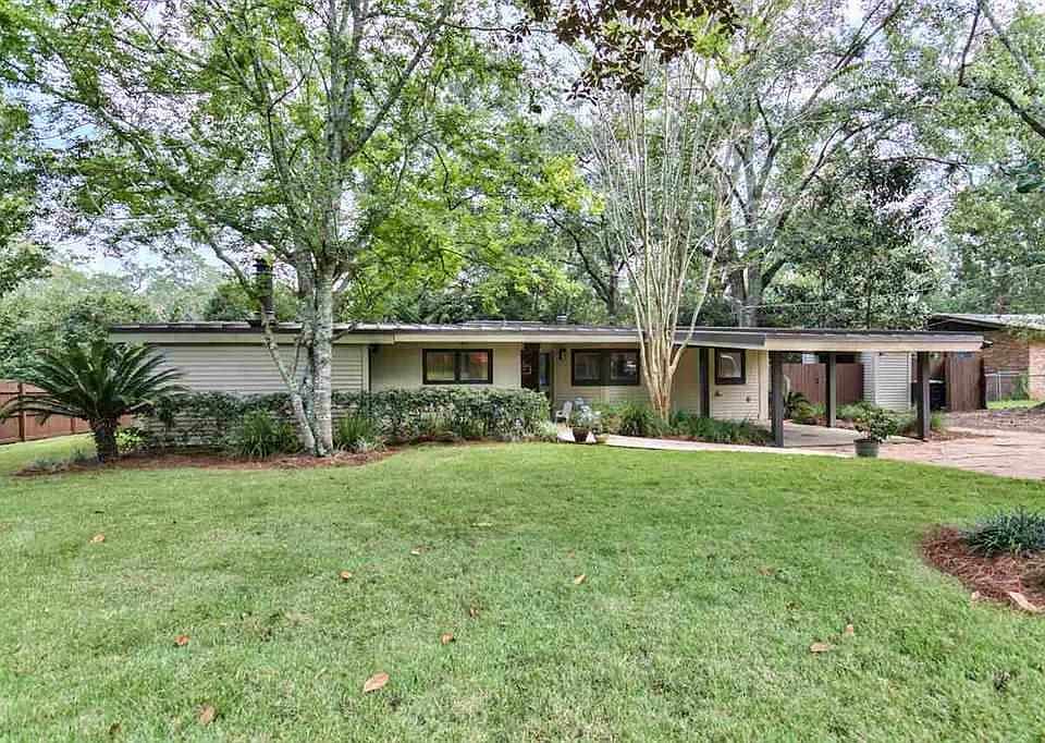 1st image of 2111 Hagan Dr