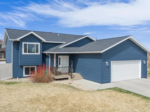 4007 Grapevine Ln, Rapid City, SD 57703