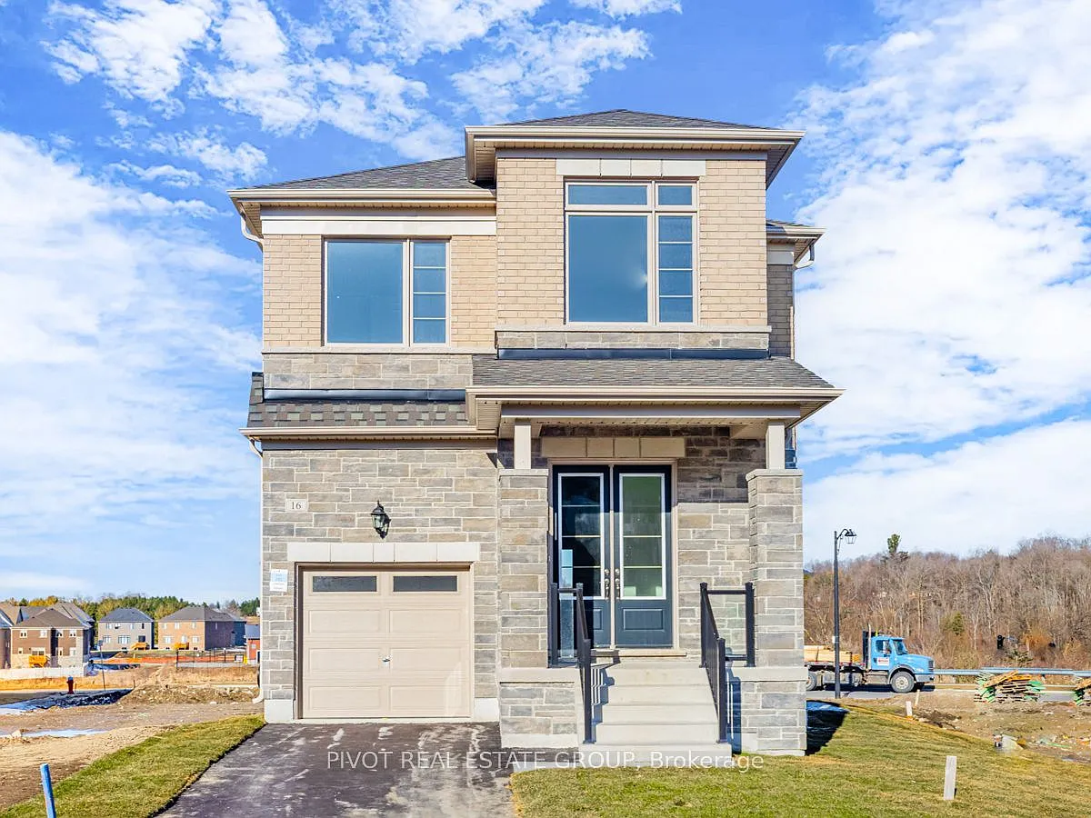 16 Rowe St photo 1
