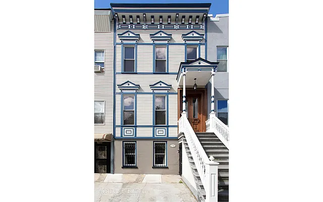 Rented by Douglas Elliman | media 21