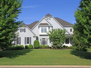 8248 Roxborough Loop, Gainesville, VA 20155