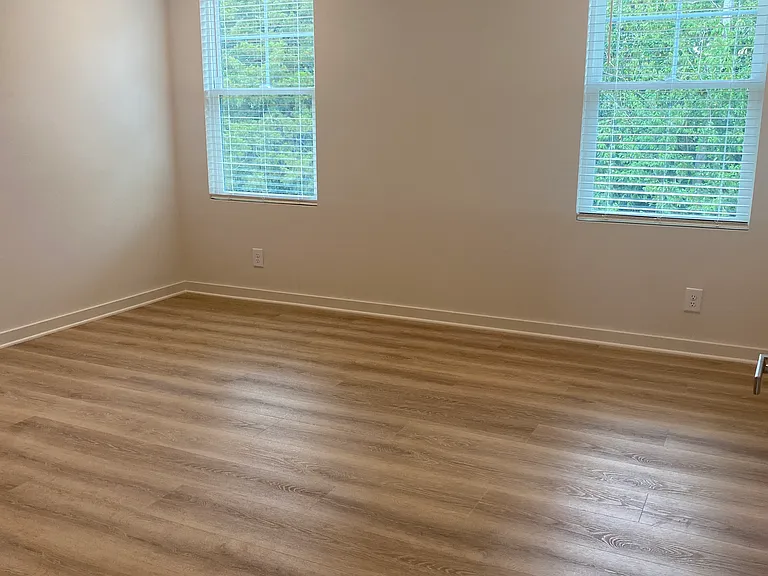 1822 Doscher Ave — Photo 16