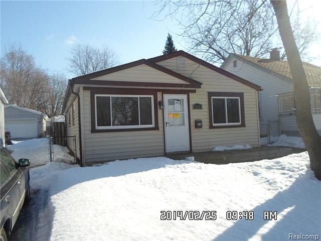 1st image of 15932 Lola Dr