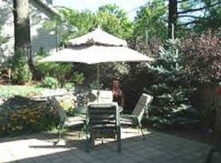 102 Longmeadow Ln, State College, PA
