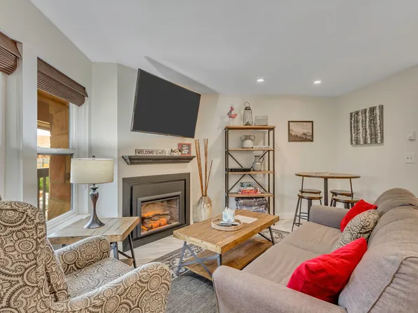 3615 N Wolf Lodge Dr #807, Eden, UT 84310