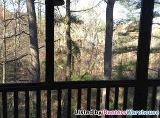 904 River Run Dr, Sandy Springs, GA