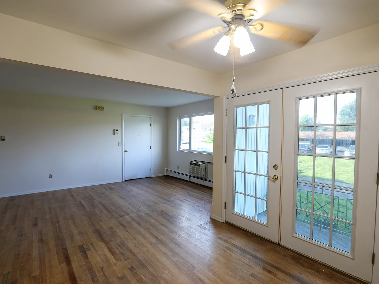 1 bed, 700 sqft, $1,650 — Photo 4