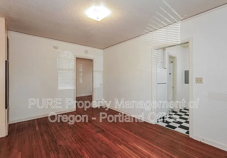 715 NE 20th Ave #1 — Photo 5