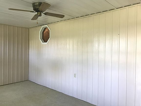 4th image of 1264 Hamilton Court #A