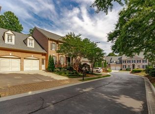 315 Enclave Cir, Sandy Springs, GA 30342