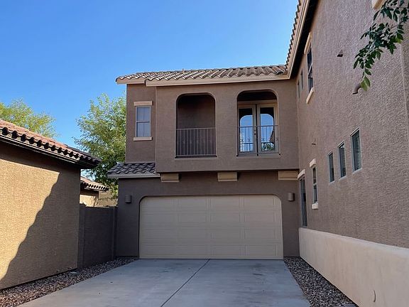 3rd image of 4154 E Waterman Ct