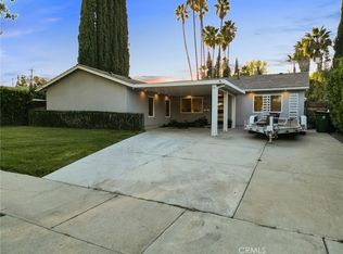 6153 Debs Ave, Woodland Hills, CA
