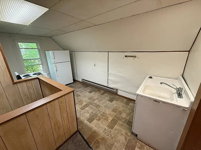 15 S Walnut St #4 — Photo 2