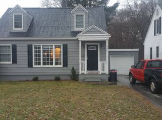 306 Wells Ave E, North Syracuse, NY 13212