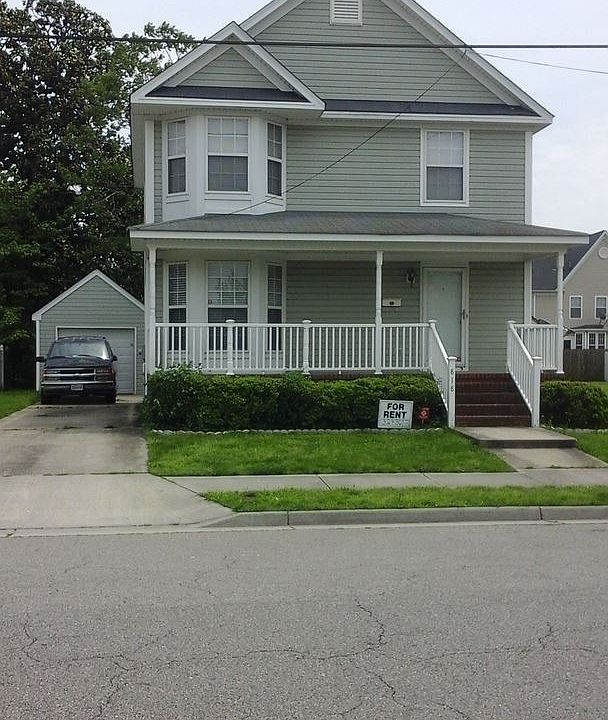 1st image of 818 Reservoir Ave