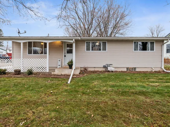 174 S Maple St, Ellsworth, WI 54011