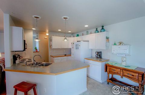 3rd image of 3917 27th Ave