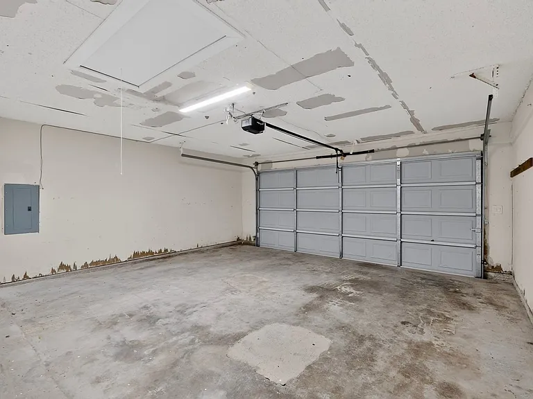 3933 Alto Ave — Photo 35