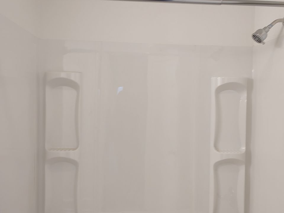 1st image of 518 W Dakota Ave