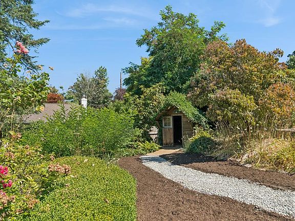 New Exterior Photo
