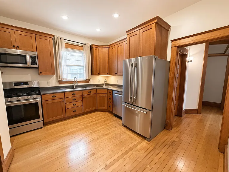 1157/1159 Dayton Ave, Saint Paul, MN 55104 (Duplex) — Photo 11