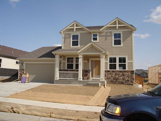 1st image of 15680 Carob Cir
