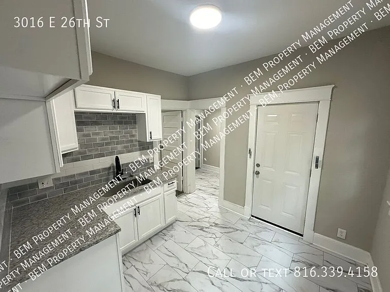 3016 E 26th St — Photo 10