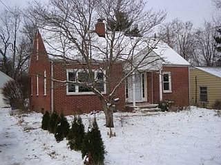 1st image of 205 N Westmoor Ave