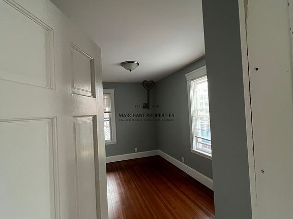 5th image of 11 Denby Rd APT 2