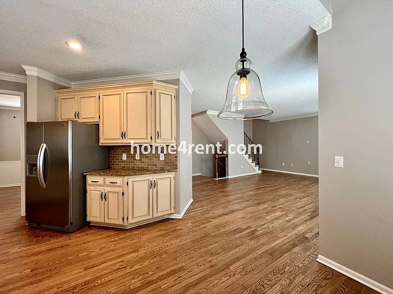 14068 W 147th Pl — Photo 13