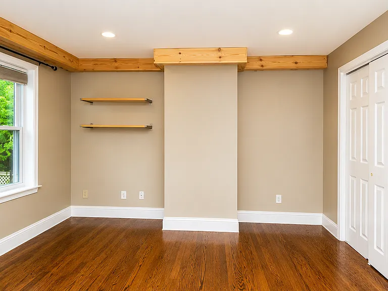 9 Auburn St #2 — Photo 11