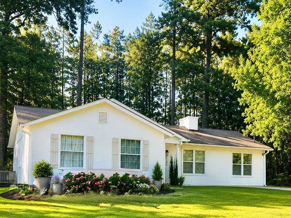 1st image of 2383 Deep Shoals Cir