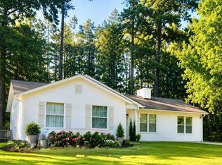 2383 Deep Shoals Cir, Decatur, GA 30034