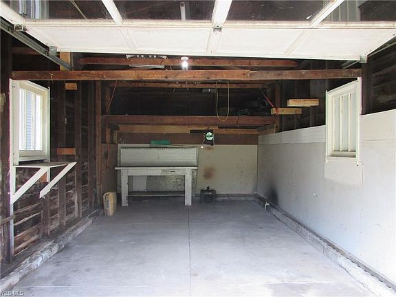 4th image of 519 17th St NW
