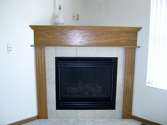 4th image of 410 Frenette Dr APT 4