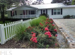 108 5th St, Meldrim, GA 31318