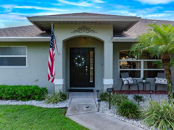 2nd image of 4557 SW Athena Drive