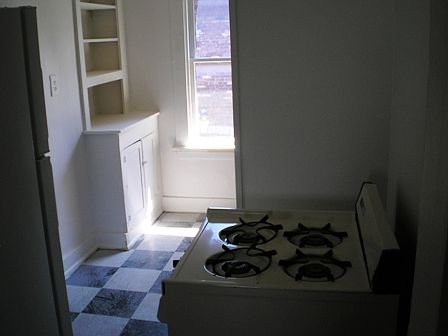 Building Photo 3