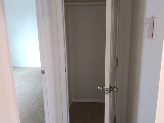 2nd image of 530 Tennessee St NE APT B