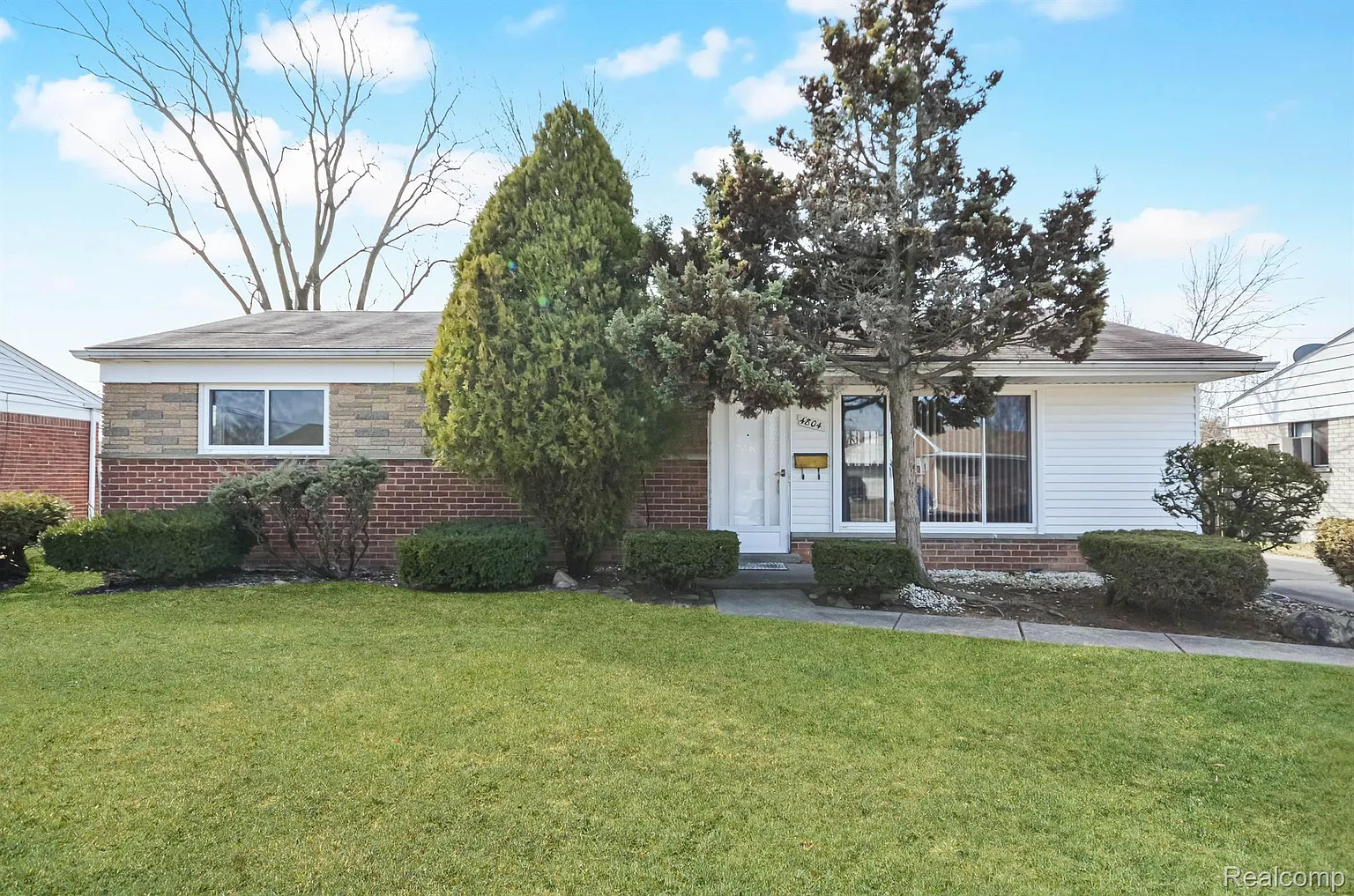 4804 Arden Ave photo 1