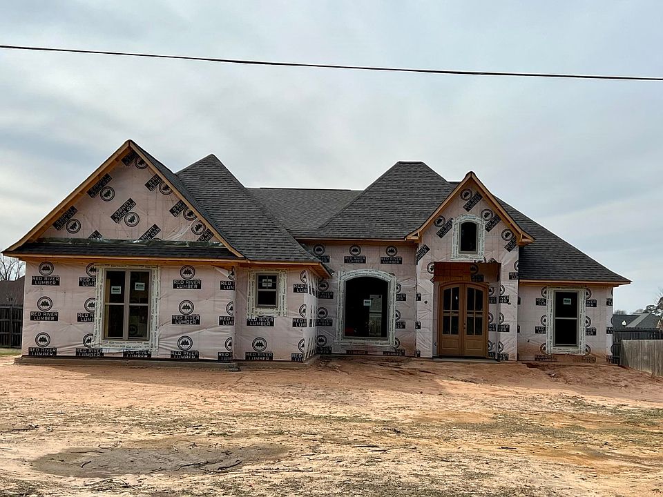1st image of 532 Arnold Ln