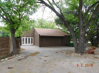 1407 Stagecoach Cir, Salado, TX 76571