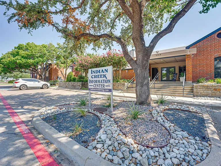 Indian Creek Apartments — Photo 40