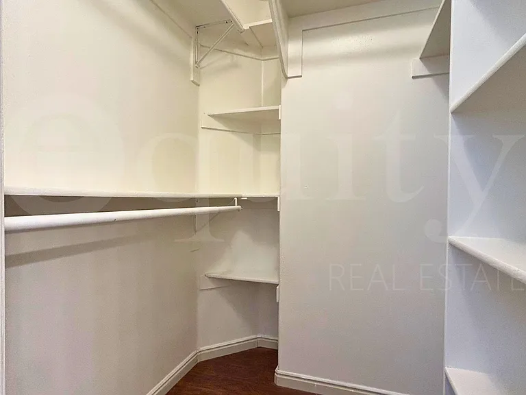 8045 N Plum Creek Dr #4 — Photo 19